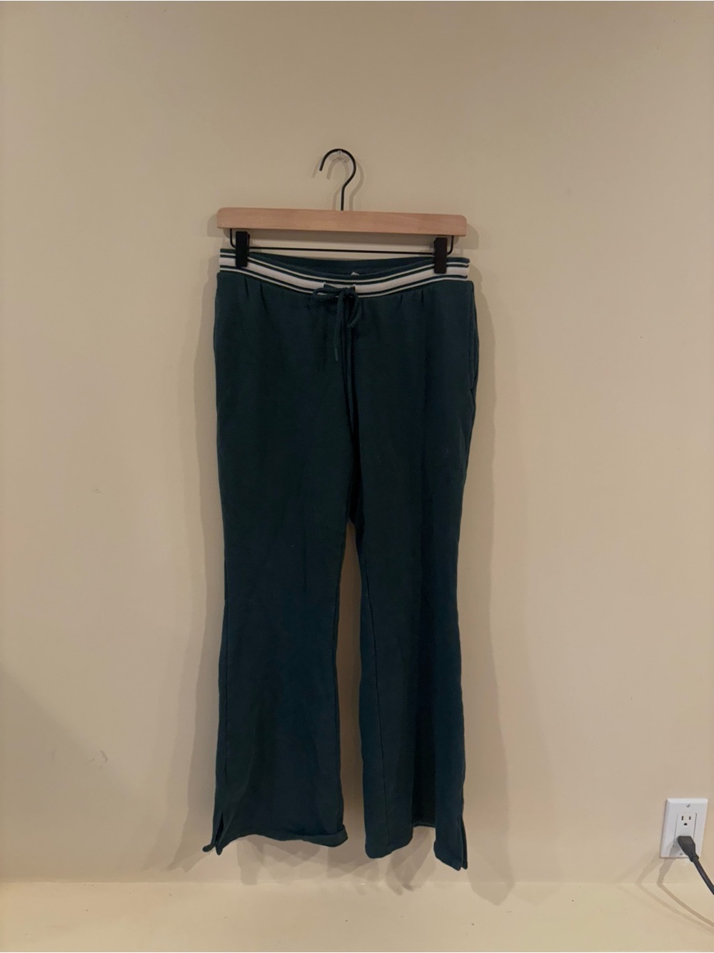PINK Wide Leg Pants Green 💚🎄❄️☃️